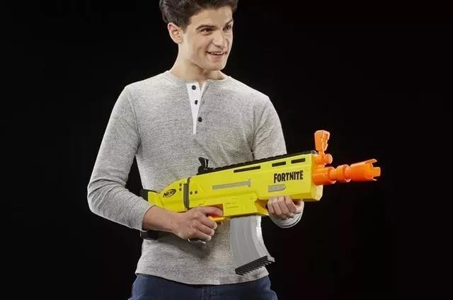 Fortnite AR-L Blaster NERF发射器.jpg Fortnite AR-L Blaster NERF发射器.jpg